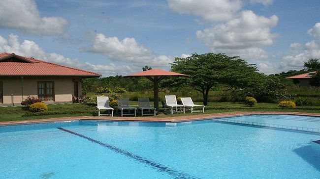 Hibiscus Garden Hotel Tissamaharama Instalações foto